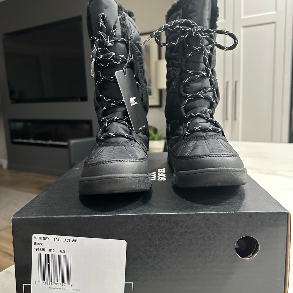 Sorel Gray Quilted Winter Boots - Picture 2 of 3